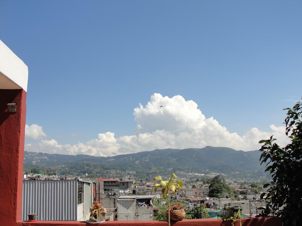 Life Builders Hostel Guatemala City Exterior photo